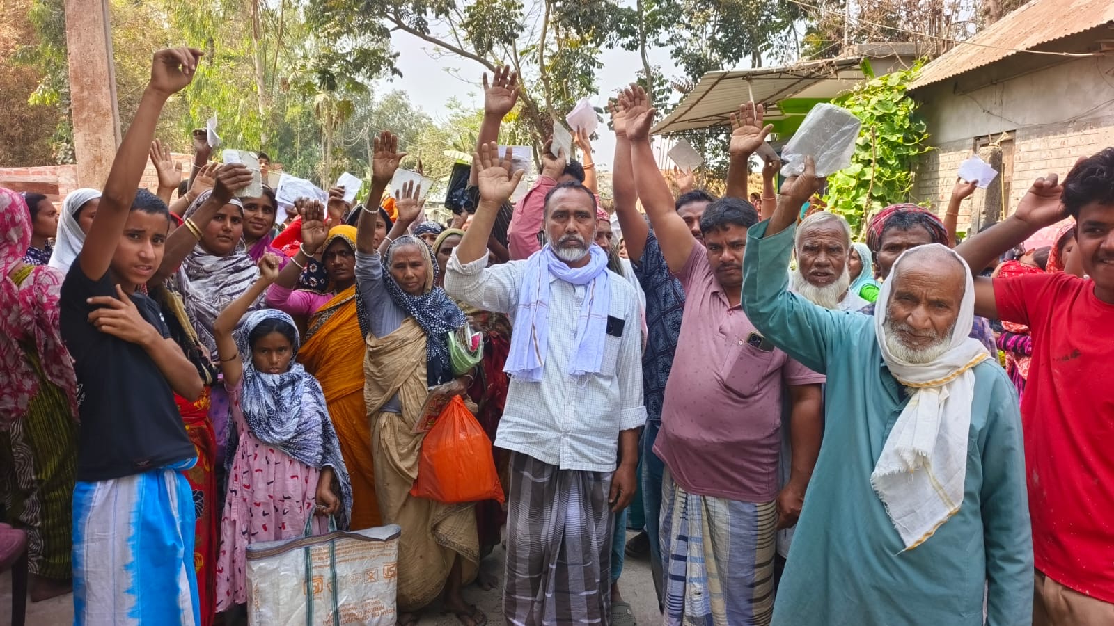 राशन वितरण में गड़बड़ी का आरोप, बिघोर पंचायत में हंगामा