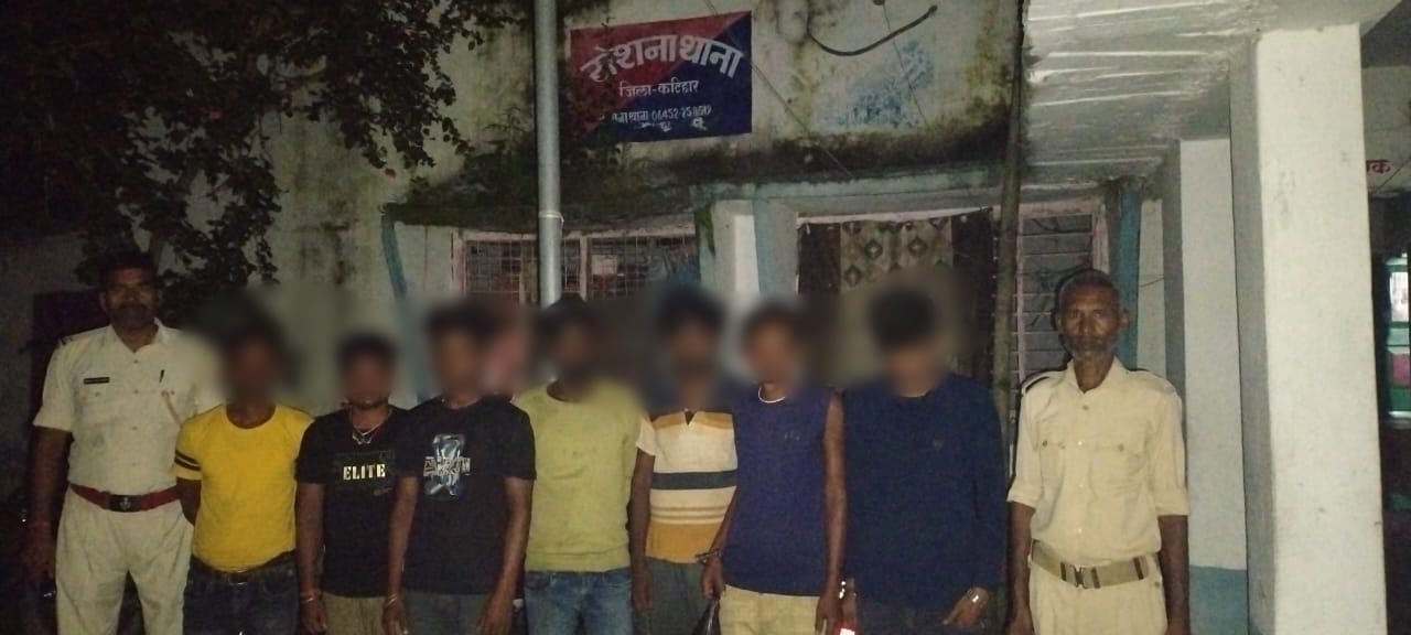 कटिहार में नशे के खिलाफ बड़ी कार्रवाई, 17 अभियुक्त गिरफ्तार