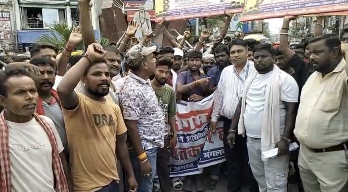 नगर निगम कर्मियों की अनिश्चितकालीन हड़ताल, नियमितीकरण समेत तीन सूत्री मांगों को लेकर आंदोलन शुरू