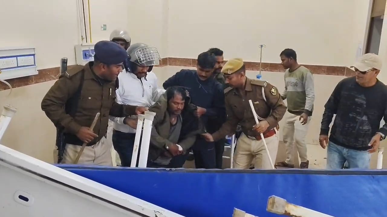 इलाज की आड़ में भागने की साजिश, सदर अस्पताल में कैदी का तांडव, तोड़फोड़ मारपीट से मचा हड़कंप