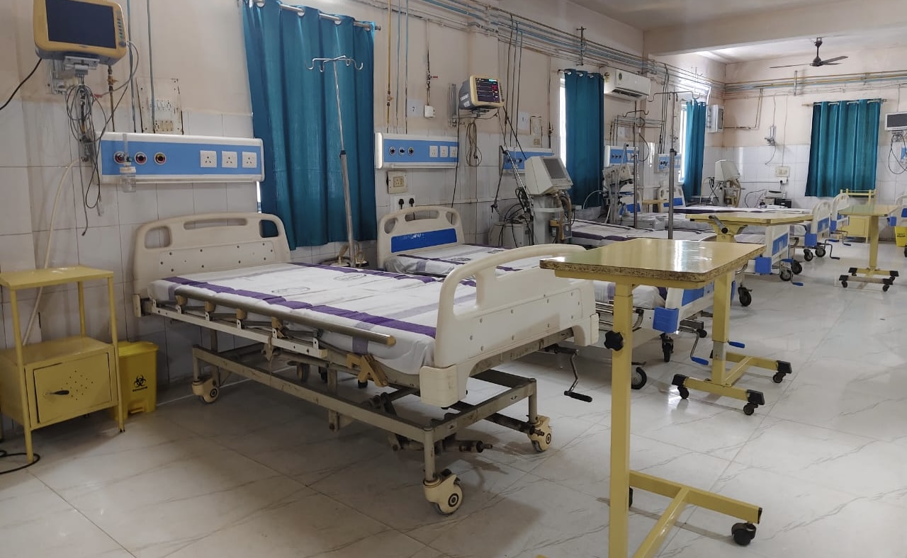 कटिहार सदर अस्पताल का कोरोना वार्ड तैयार, 12 बेड और ऑक्सीजन की व्यवस्था मुकम्मल